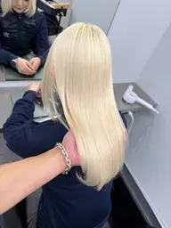 【ハイトーン継続‼️】レディースリタッチ+カラー