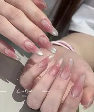 🎀チップ長さ出しワンホンチーク×マグネットネイル+2個パーツ