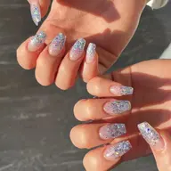 (オフあり)【モデル様募集】HAND.💅🏻ラメグラデーションネイル🎀技術向上のため研修ネイリストが担当!オフ無料