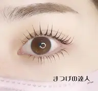 ラッシュリフト上下 上下のラッシュリフトで小顔効果も♪