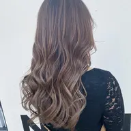ヘアカラーに透明感がほしい方におすすめ✨ハイライト(ブリーチ1回)+バブルケア