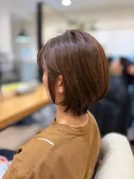 👩「女性人気No.1」🧚カット+ツヤ感トリートメント
