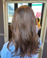 【🌼未体験の癒し × ケア🌼】高濃度炭酸ケア + デザインカット+カラー