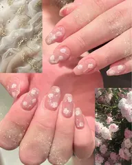 ニュアンスネイル🪽𖤐 ̖́-