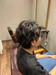 メンズパーマ(縮毛矯正、ブリーチ毛の方は不可)カット込みです!