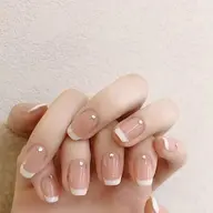 指先が長く💕キレイに見えるスキンカラー💖+#フレンチ 🤍