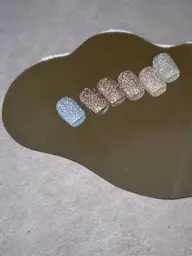 【キラキラで大人気︎🌟】モデル募集✨フラッシュネイルワンカラー