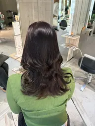 平日限定‼11:00~16:00👩‍🎓学生さん価格50%off📣👩‍🎓 ✨️潤い艶カラー✨️