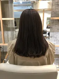 ☔️梅雨や湿気対策💧☀️カット+縮毛矯正(+2000円でダメージを抑えるケアストレートに変更🉑)