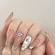 [練習モデル] 長さだし➕4本アート🎨パーツ無料💝