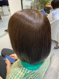 白髪染め 根元～毛先