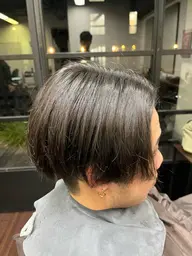 ストレート 縮毛矯正 横と後ろを刈り上げにされる方限定にさせていただきます