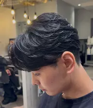 カット＋フェザーパーマ＋ヘアセット