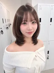 【人気No.2クーポン✨】　似合わせミディアムレイヤーカット💇🏻‍♀️