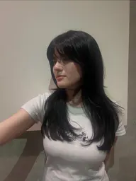 ロングレイヤーカット+スタイリング