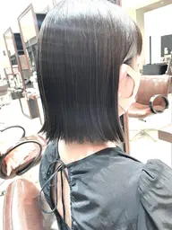 cut 初回30%OFF初回のみトリートメント¥2500をサービスさせて頂きます