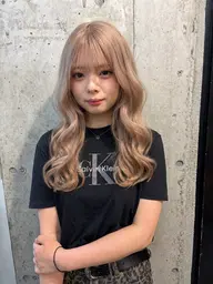 ブリーチ1回＋オンカラー＋トリートメント