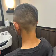 🆘フェードカット🆘✂︎ スキンフェード⭕️ 20代限定 11時~と21時~限定!!!