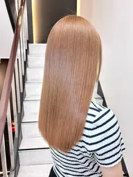 🎀ブリーチ毛でも出来る縮毛矯正+カット🎀酸性ストレート、髪質改善