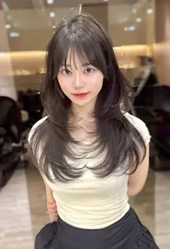 【骨格矯正⁉小顔に魅せるレイヤーカットでお顔悩み解消✨】似合わせレイヤーカット & 1ステップトリートメント