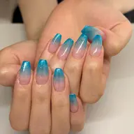 🩵モデル様 グラデーションネイル🩵(オフあり)120分