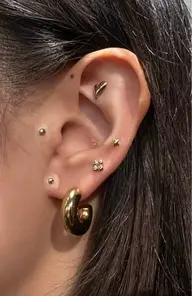 👂可愛さ仕込み*耳ツボジュエリー×カット