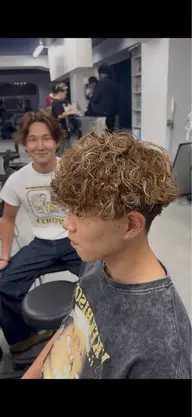 【🔥海外風のバチイケにしたいならこれ🔥】メンズカット+パーマ+ダブルカラー