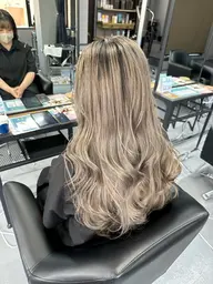 【人気No. 1⭐️】カット+ダブルカラー+毛髪補正トリートメント