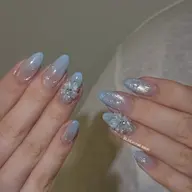 ワンカラー+立体フラワー（丁寧な甘皮付き）