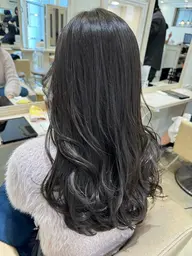 白髪染めカラーのレディースみのモデル様をご案内させていただきます♪