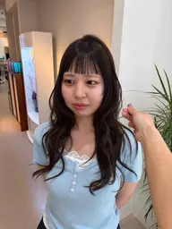 【学生様限定👩🎓】前髪お顔周りカット+透明感カラー(後ろは伸ばし中の方におすすめ🪄︎︎✨)