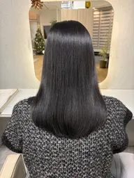 《🖤黒染めしたくない方へ》透明感暗髪カラー+トリートメント