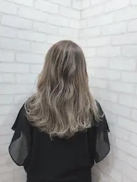 カット+ケアブリーチ(デザイン相談)+イルミナカラー