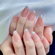 【オフなし】ガラスフレンチ💎指先にジュエリーの輝き