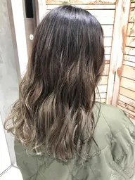 新規限定《☀️人気メニュー☀️》外国人風グラデーションカラー&ツヤサラトリートメント♥️¥12000