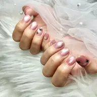 【ちゅるんネイル】オフ込み マグネットネイル¥7,600🧲