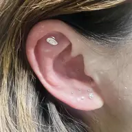 💎 耳ツボ jewelry👂🏻💫両耳20粒 💎