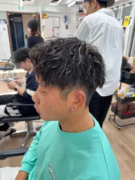 【🍀ミニモメンズ限定🍀】カット+ハイライト+パーマ+ダメージ補修トリートメント