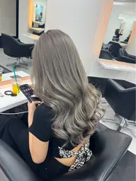 ブリーチリタッチ🫧+透明感カラー🍀𓈒𓏸+似合わせカット✂️