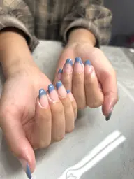 【シンプルネイル🎀】フレンチネイル(ベースカラー無し)オフあり️🩵