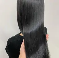💙🤍黒染めは嫌だけど暗くしたい🤍💙カット+ブルーブラックカラー+前処理ケア剤