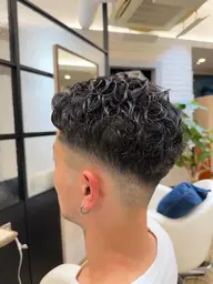カット+髪質改善パーマ (メンズ限定🕴🏼)(ケアパーマメニューです)