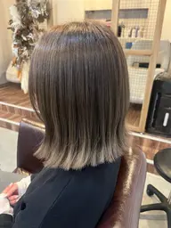 初めてのデザインカラーのお客様に‼️エンドカラー✨🌟✨ 【ブリーチ+オンカラー】
