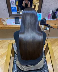 ✨超オススメ✨カット＋✨自然な仕上がり✨縮毛矯正+ 髪質改善トリートメント初回14900円『2回目以降18800円』