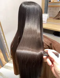 ツヤ出し縮毛矯正✨