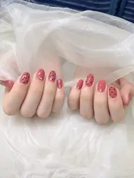 【初回ジェルオフ無料】.ハート、ストーン付け、可愛いネイル、変色可、定額ネイル💅