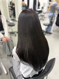 【6.7月限定】レイヤーカット+髪質改善トリートメント🧴