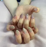 アシンメトリーネイル💅🪞　　　　　　　　　　　　　　　　【ハンドフット同額】