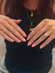 【ロコミ★割500円割引】『🎀チップ長さだし』グラデーション・フレンチネイル