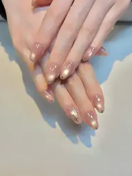 人気のマグネットネイル☆